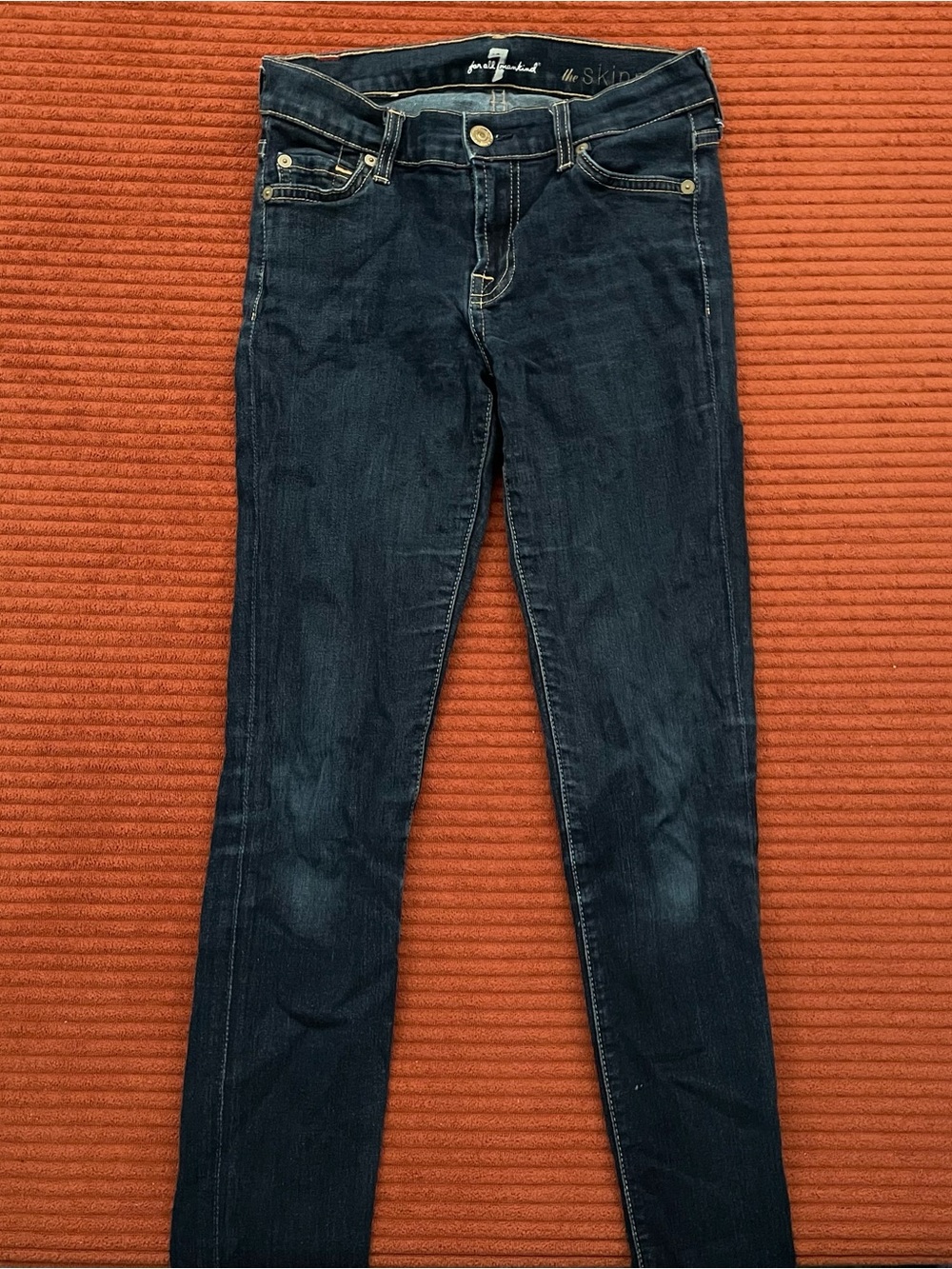 7 For All Mankind the Skinny Jeans size 24